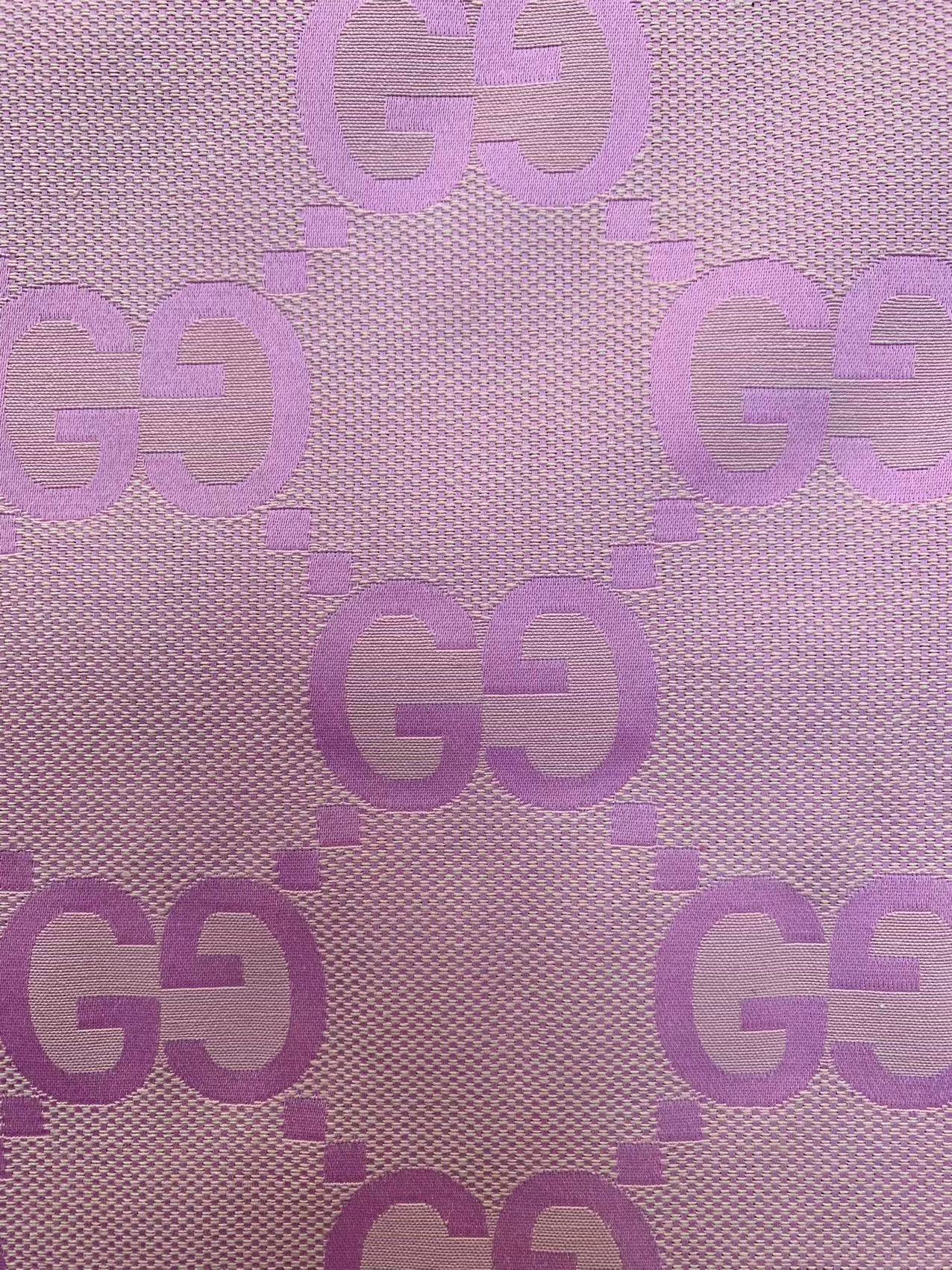 ライトピンクのジャカード模様のビッグGGグッチデザイナー生地（DIY縫製手芸用）