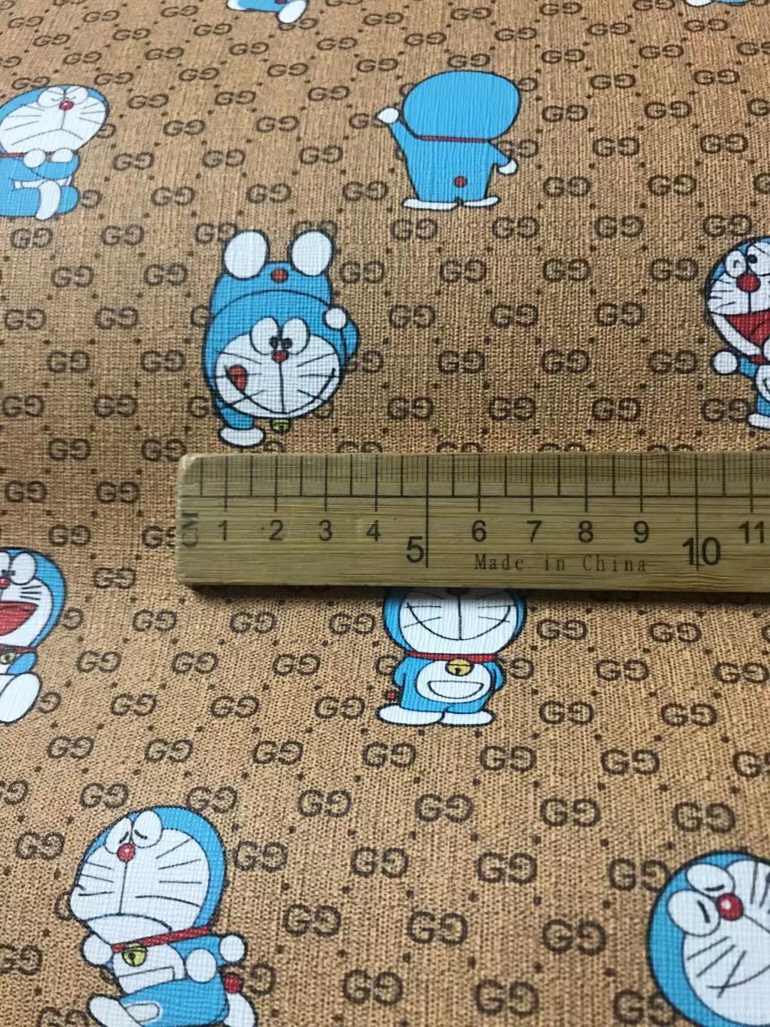 グッチ ドラえもんレザービニール バッグ・靴用カスタム