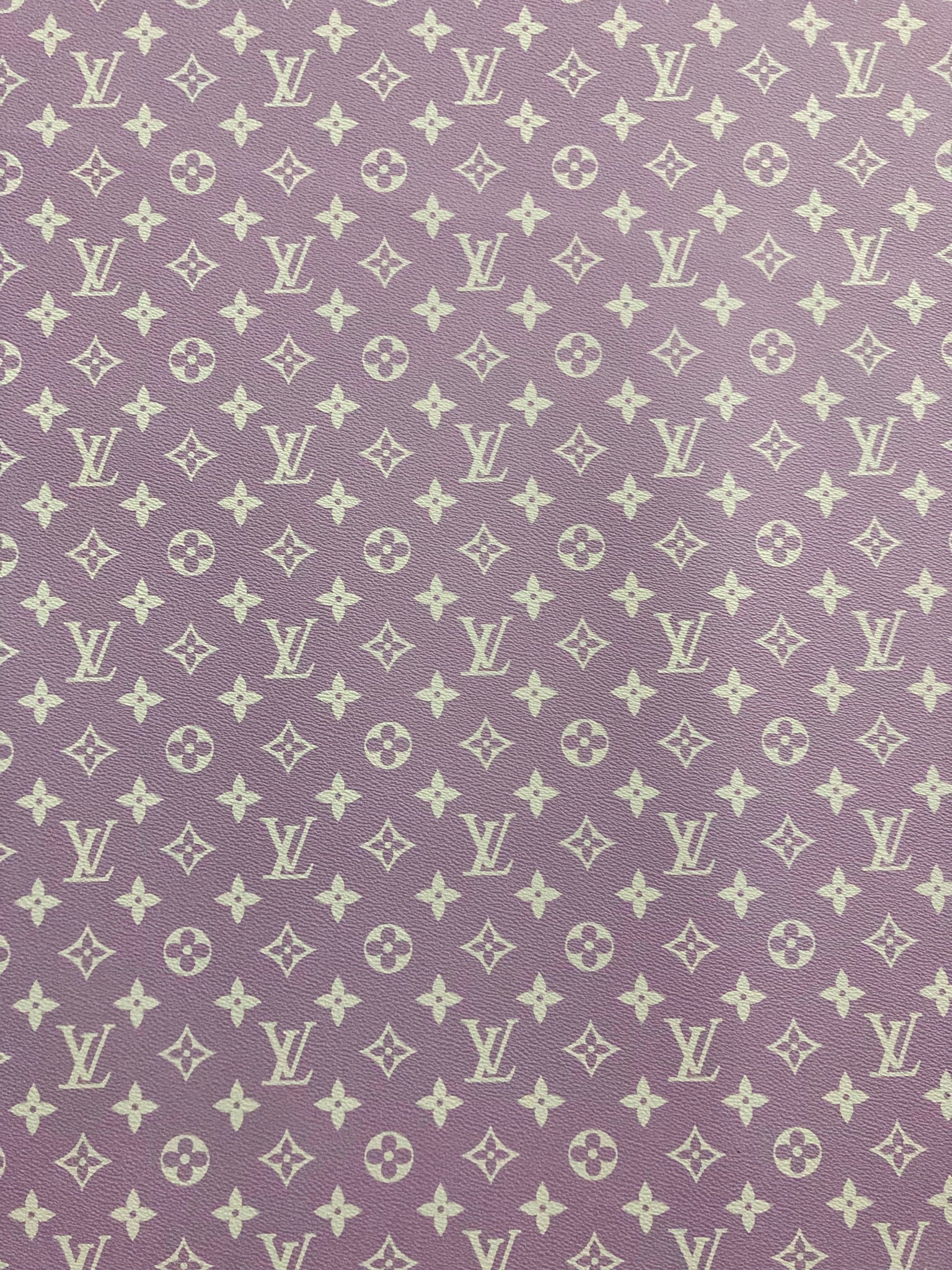 Custom Designer Leather Light Purple Lv for Sneaker Upholstery